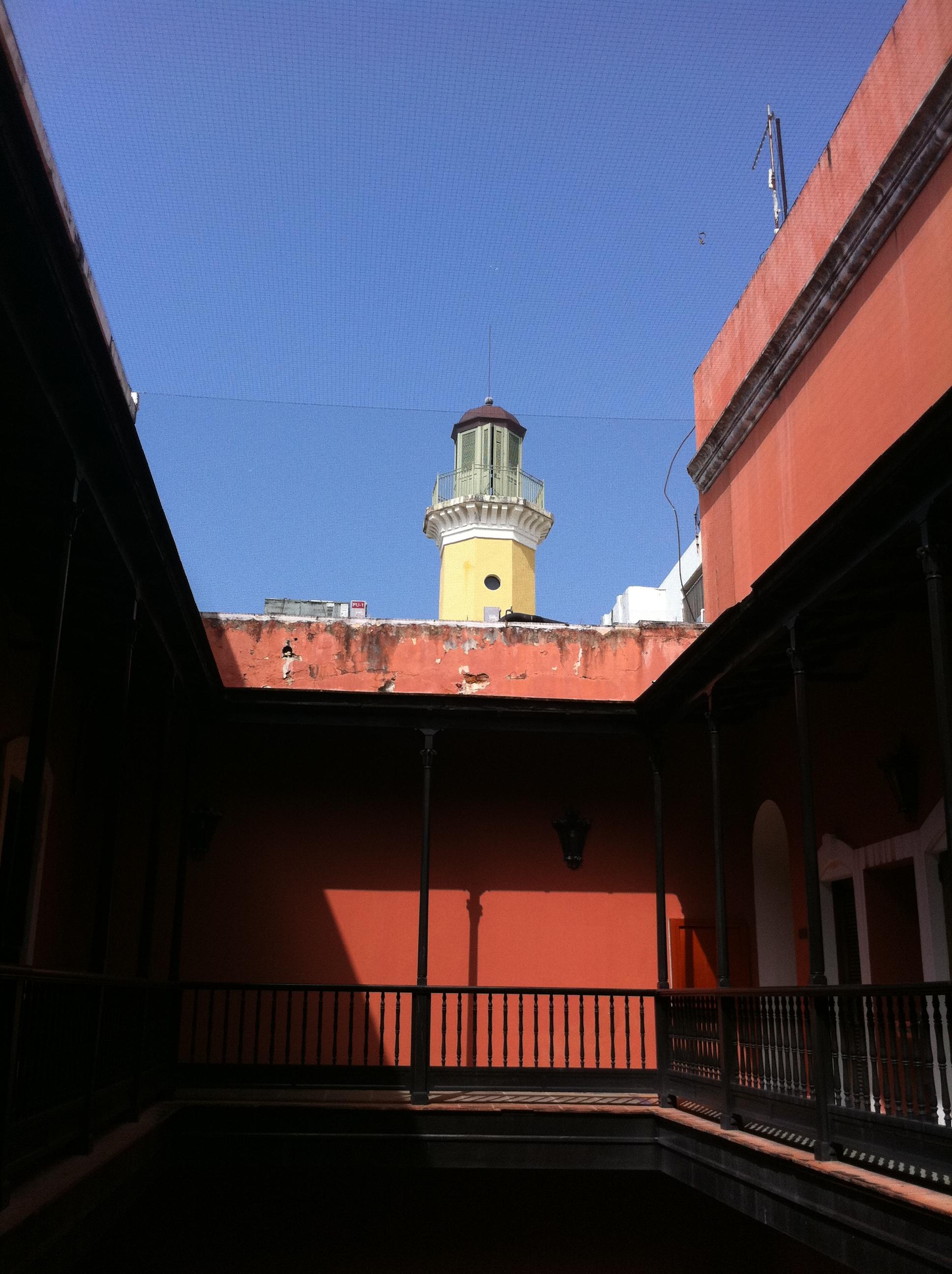 Calle de la Fortaleza 56 - Antigua Real Audiencia - Conservatorio De Artes Del Caribe - San Juan (Viejo San Juan) - 2011 00088